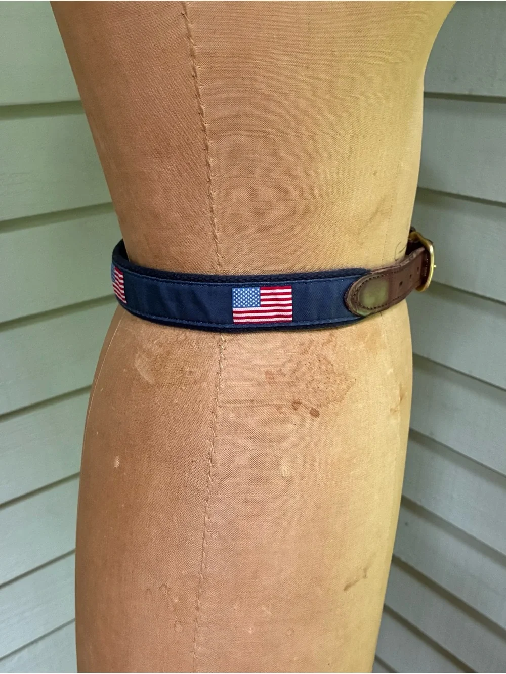 Vineyard Vines by Shep & Ian Leather Canvas American Flag Belt USA Boys size 26